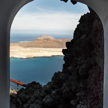Tabaiba Playa Blanca Lanzarote *